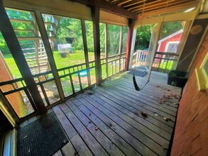 592 Plymouth St, Unit 1 in Halifax, MA - Building Photo - Building Photo