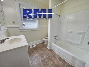 3606 E J St in Tacoma, WA - Building Photo - Building Photo