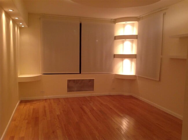 property at 98-22-98-63 63rd Dr