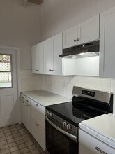 76-6320 Kupuna Street in Kailua Kona, HI - Building Photo - Building Photo