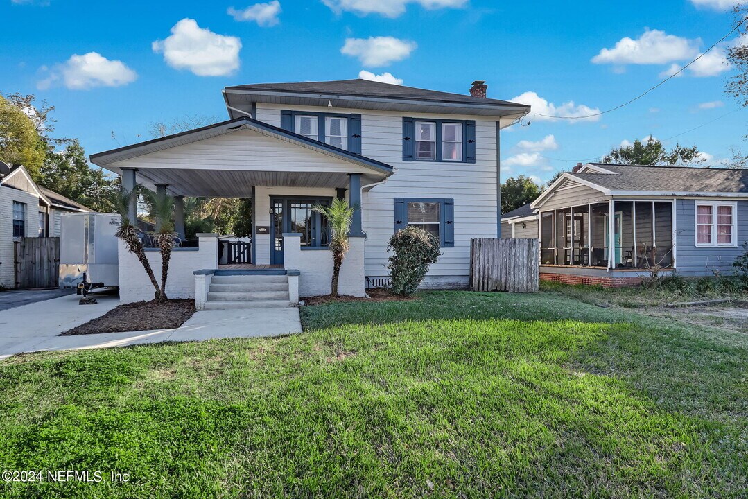 5316 Colonial Ave in Jacksonville, FL - Building Photo