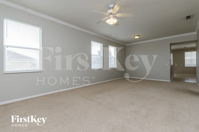 3440 Perching Rd in St. Cloud, FL - Foto de edificio - Building Photo