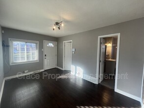 110 S Meade St in Denver, CO - Building Photo - Building Photo