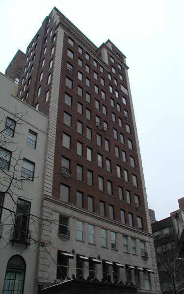 518 E 81st St in New York, NY - Foto de edificio - Building Photo