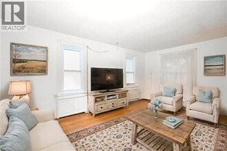 33 Merigold St in St Catharines, ON - Building Photo - Building Photo