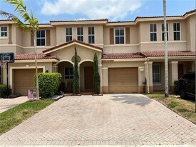 190 Riverwalk Cir in Sunrise, FL - Building Photo
