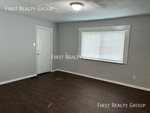 2921 N Main St in Dayton, OH - Building Photo - Building Photo