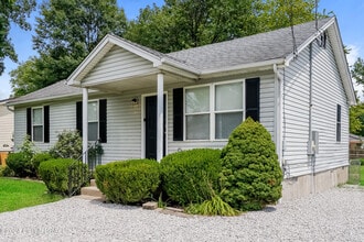 156 Hackberry Ln in Shepherdsville, KY - Building Photo - Building Photo