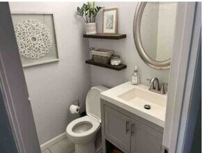 808B Putnam Blvd, Unit 808B Putnam Blvd in Wallingford, PA - Foto de edificio - Building Photo