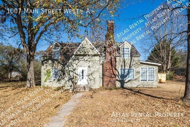 property at 1007 Main St W