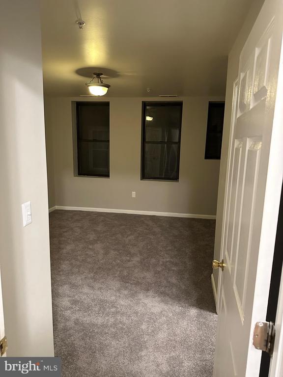 2511 Eutaw Pl-Unit -407 in Baltimore, MD - Building Photo - Building Photo