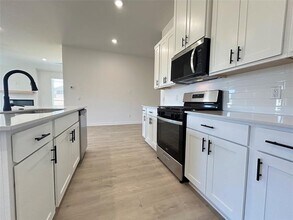 305 N Anser Bnd in Farmington, AR - Building Photo - Building Photo