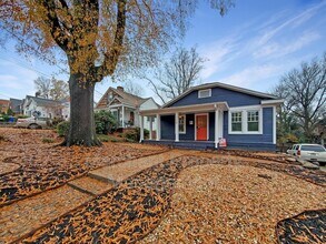 114 Central Ave in Greenville, SC - Building Photo - Building Photo