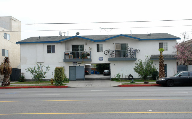 14200 Sherman Way in Van Nuys, CA - Building Photo - Building Photo