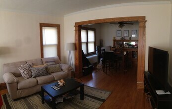 3615 18th Ave S, Unit 4 in Minneapolis, MN - Foto de edificio - Building Photo