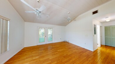 29720 Journeys End Rd in Big Pine Key, FL - Building Photo - Building Photo