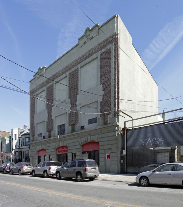 520 Palisade Ave in Jersey City, NJ - Building Photo
