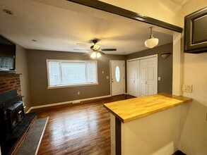 36 Edwards Rd in Durham, CT - Building Photo - Building Photo
