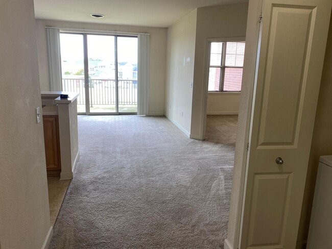 4110 S Lake Dr in St. Francis, WI - Building Photo - Building Photo