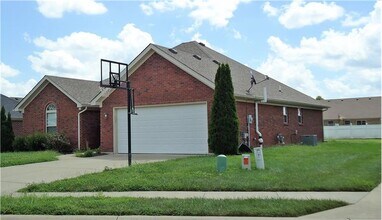 6228 Caleigh Dr in Charlestown, IN - Building Photo - Building Photo