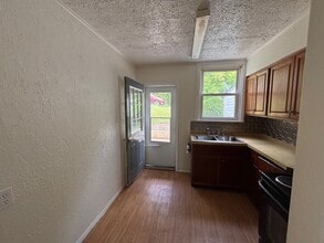 4-5 Cox St in Johnstown, PA - Building Photo - Building Photo