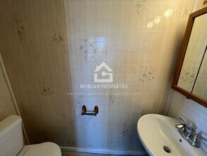 902 Vine St in New Castle, IN - Building Photo - Building Photo