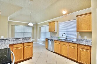 4801 Grant Park Ave in Fort Worth, TX - Building Photo - Building Photo