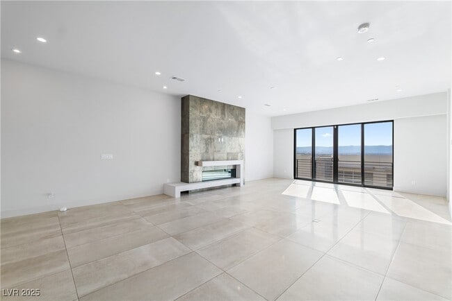 property at 386 Tranquil Peak Ct