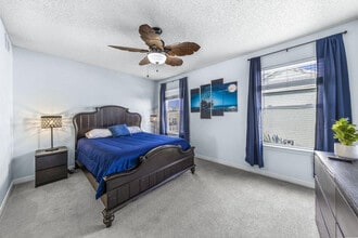 1472 W Beach Blvd in Gulf Shores, AL - Building Photo - Building Photo
