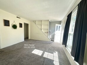 1265 Anderson Rd in Cuyahoga Falls, OH - Building Photo - Building Photo