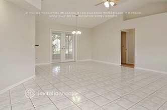 5909 Redhawk Dr in New Port Richey, FL - Building Photo - Building Photo