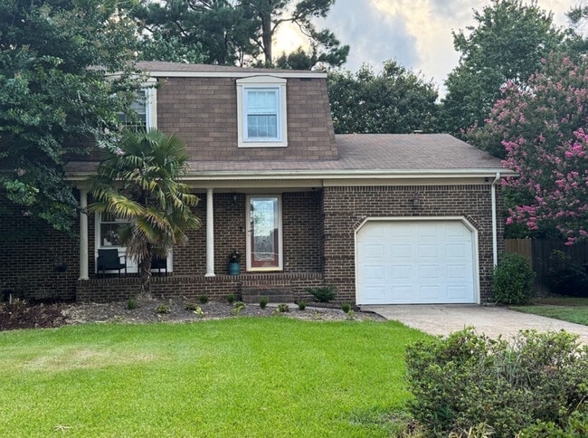 723 Sir Walter Cir