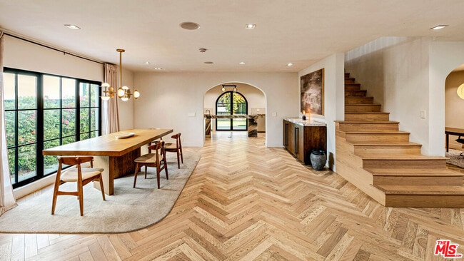 property at 180 S Vista St