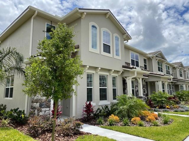 8848 Herencia Alley in Windermere, FL - Building Photo