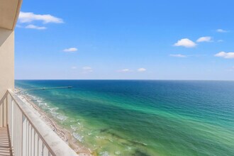 16819 Front Beach Rd in Panama City Beach, FL - Building Photo - Building Photo
