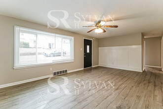 79916 Grandview Ave in Greensburg, PA - Building Photo - Building Photo