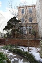 406 E Capitol St NE in Washington, DC - Building Photo - Building Photo