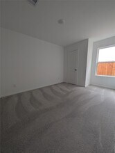 21019 Ingram House Wy in Humble, TX - Foto de edificio - Building Photo