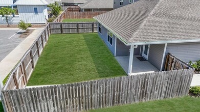 Sunset Village in Panama City, FL - Building Photo - Building Photo