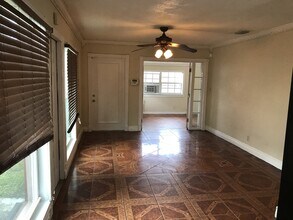 3250 NW 18th Pl in Fort Lauderdale, FL - Building Photo - Building Photo