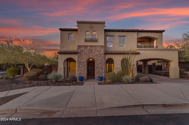 2322 E Samantha Way in Phoenix, AZ - Building Photo - Building Photo