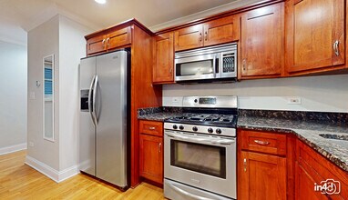 1504 W Augusta Blvd in Chicago, IL - Building Photo - Building Photo