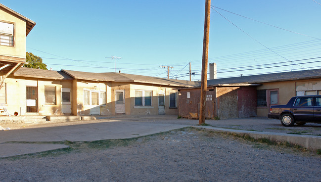 Building B in Fabens, TX - Foto de edificio - Building Photo