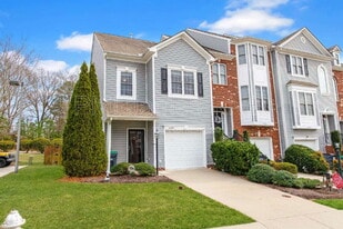 10360 Caracara Dr in Ashland, VA - Building Photo