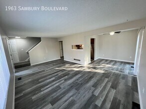 1963 Sawbury Blvd in Columbus, OH - Building Photo - Building Photo