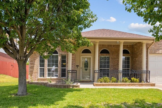 property at 213 Gracie Ct