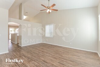 2920 W Calle Lucinda in Tucson, AZ - Foto de edificio - Building Photo