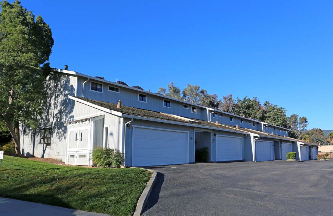 5656-5662 Sonoma Dr in Pleasanton, CA - Building Photo