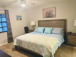 2794 Rhonda Ln in Melbourne, FL - Foto de edificio - Building Photo