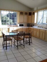 2635 Dobinson St, Unit 101 in Los Angeles, CA - Foto de edificio - Building Photo